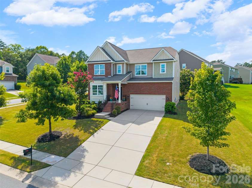 13403 Highflyer Woods Lane, Charlotte, NC 28278.  MLS# CAR4404795, YatesRealty ID 40665. 