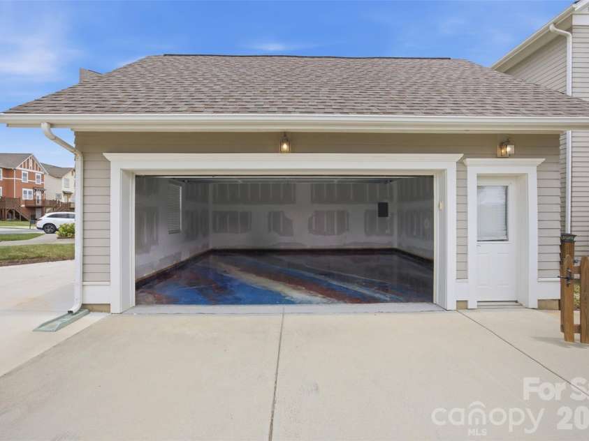 743 Waterscape Court, Rock Hill, SC 29730.  MLS# CAR4407648, YatesRealty ID 40668. 