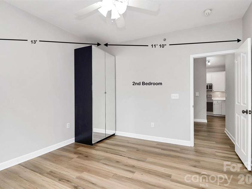 16464 Redstone Mountain Lane, Charlotte, NC 28277.  MLS# CAR4341427, YatesRealty ID 4067. 2nd bedroom 13' x 11' 10