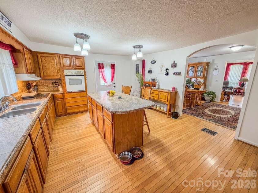 2301 Silver Mill Road, Marshall, NC 28753.  MLS# CAR4294103, YatesRealty ID 4067. 
