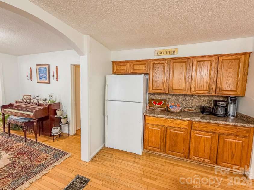 2301 Silver Mill Road, Marshall, NC 28753.  MLS# CAR4294103, YatesRealty ID 4067. 