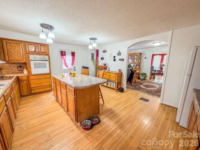 2301 Silver Mill Road, Marshall, NC 28753.  MLS# CAR4294103, YatesRealty ID 4067. 