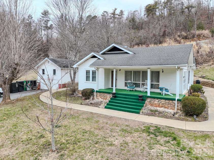 2301 Silver Mill Road, Marshall, NC 28753.  MLS# CAR4294103, YatesRealty ID 4067. 