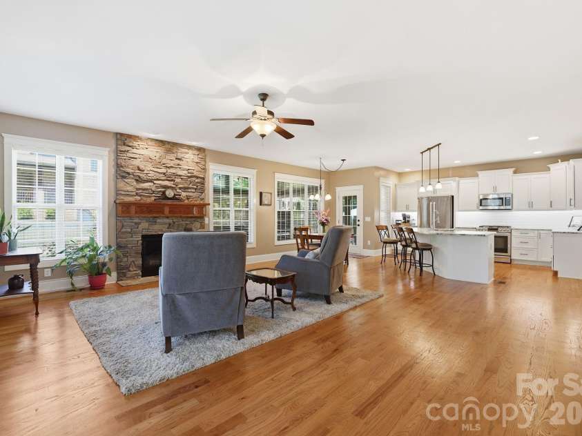 705 Glenn Allen Way, Fort Mill, SC 29715.  MLS# CAR4409601, YatesRealty ID 40670. 