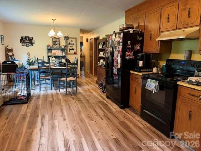 2314 Colonial Acres Road, Lenoir, NC 28645.  MLS# CAR4408736, YatesRealty ID 40673. 