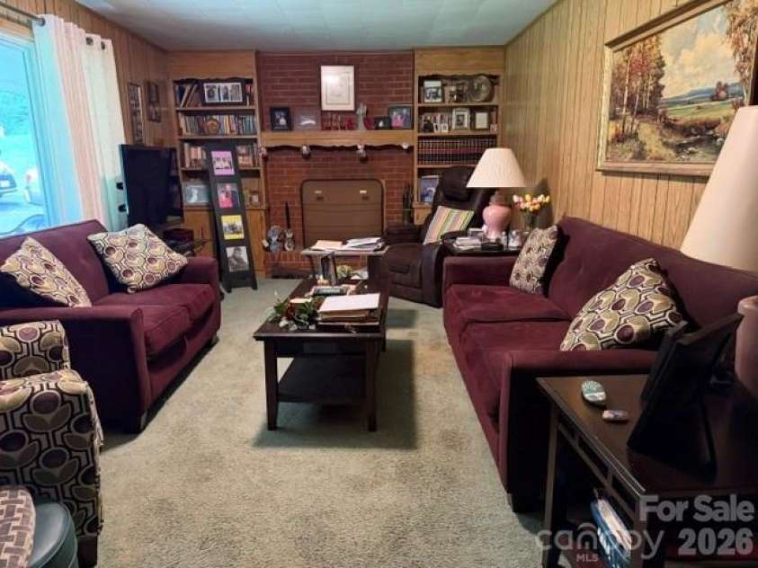 2314 Colonial Acres Road, Lenoir, NC 28645.  MLS# CAR4408736, YatesRealty ID 40673. 