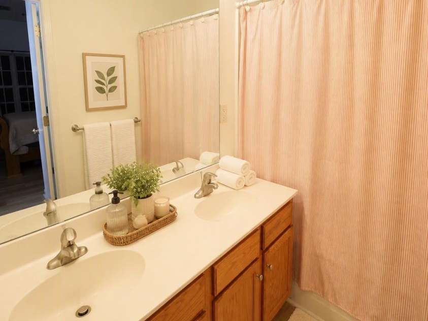 5827 Mahogany Place, Concord, NC 28025.  MLS# CAR4401201, YatesRealty ID 40675. 