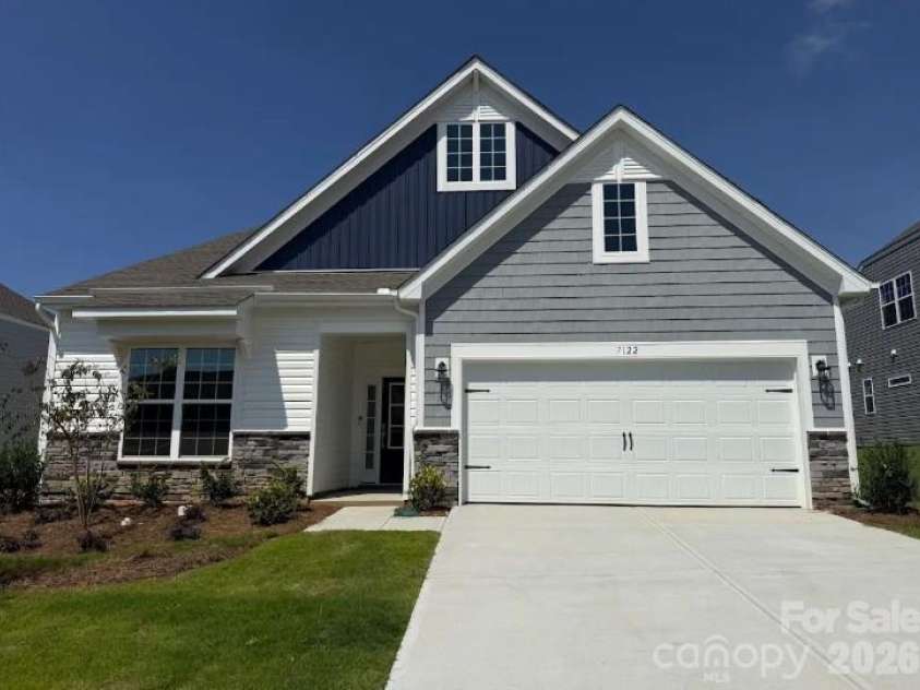 7122 Juneberry Way, Maiden, NC 28650.  MLS# CAR4408647, YatesRealty ID 40677. 