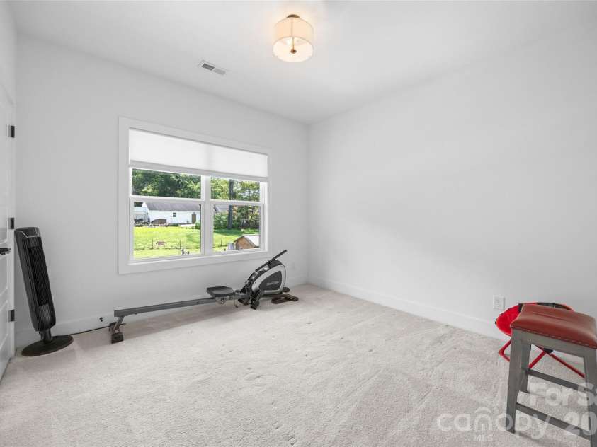 1216 Goodwin Avenue, Charlotte, NC 28205.  MLS# CAR4399899, YatesRealty ID 40678. 