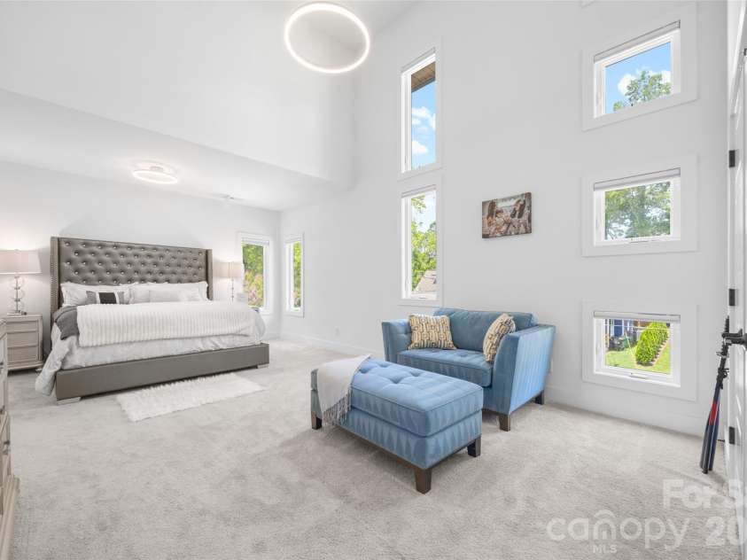 1216 Goodwin Avenue, Charlotte, NC 28205.  MLS# CAR4399899, YatesRealty ID 40678. 