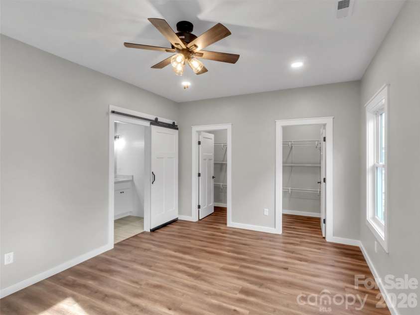 171 Peyton Elaine Road, Clyde, NC 28721.  MLS# CAR4333107, YatesRealty ID 4068. Primary Bedroom