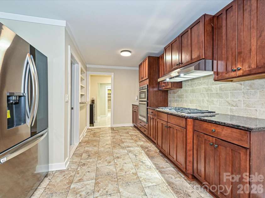 3115 Potter Road, Waxhaw, NC 28173.  MLS# CAR4406942, YatesRealty ID 40681. 