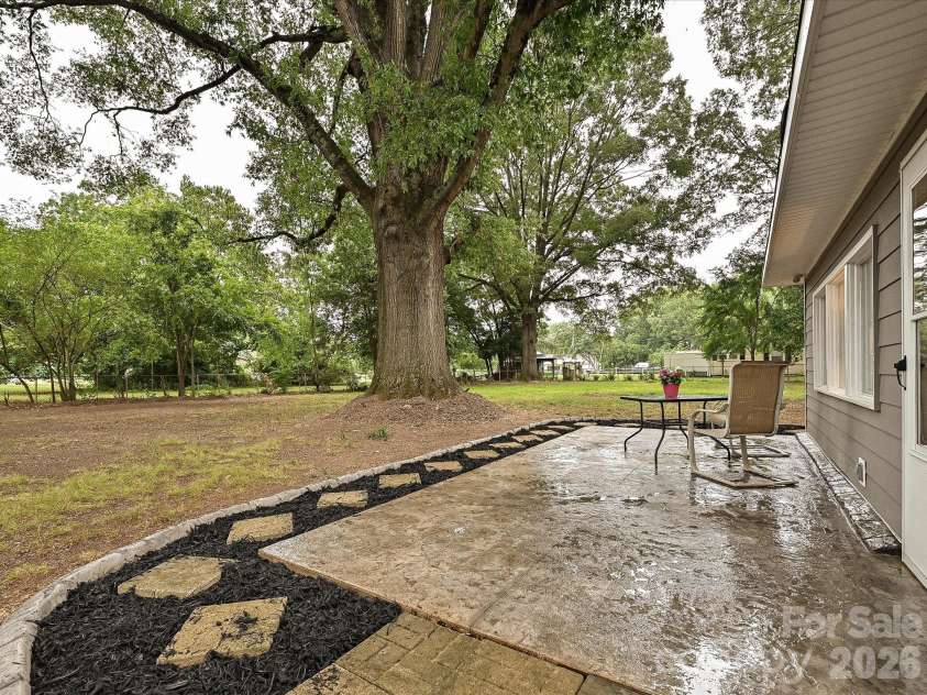 3115 Potter Road, Waxhaw, NC 28173.  MLS# CAR4406942, YatesRealty ID 40681. 