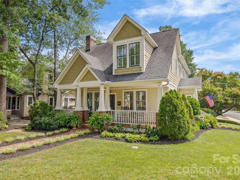 2200 Shenandoah Avenue, Charlotte, NC 28205.  MLS# CAR4399400, YatesRealty ID 40683. Front Exterior