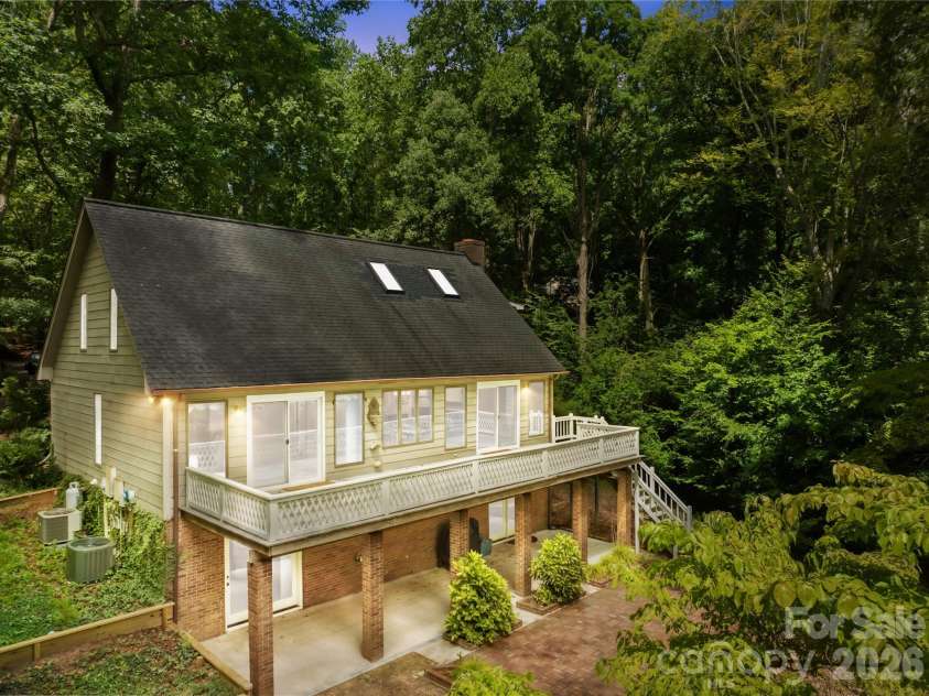 114 Forest Cove Lane, Mooresville, NC 28117.  MLS# CAR4405584, YatesRealty ID 40686. 