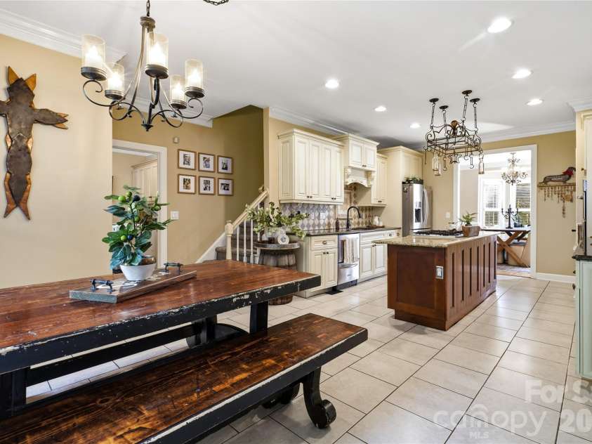 742 Lyerly Ridge Road, Concord, NC 28027.  MLS# CAR4405878, YatesRealty ID 40688. Breakfast Area