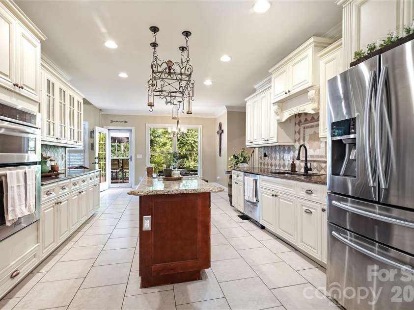 742 Lyerly Ridge Road, Concord, NC 28027.  MLS# CAR4405878, YatesRealty ID 40688. Kitchen