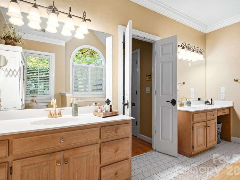 742 Lyerly Ridge Road, Concord, NC 28027.  MLS# CAR4405878, YatesRealty ID 40688. Primary Bathroom
