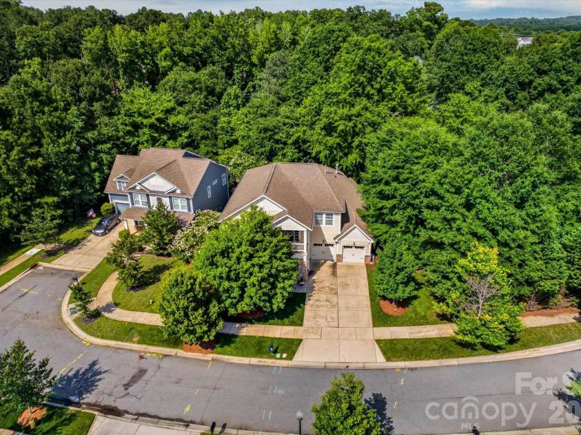 14832 Long Iron Drive, Huntersville, NC 28078.  MLS# CAR4388214, YatesRealty ID 4069. 