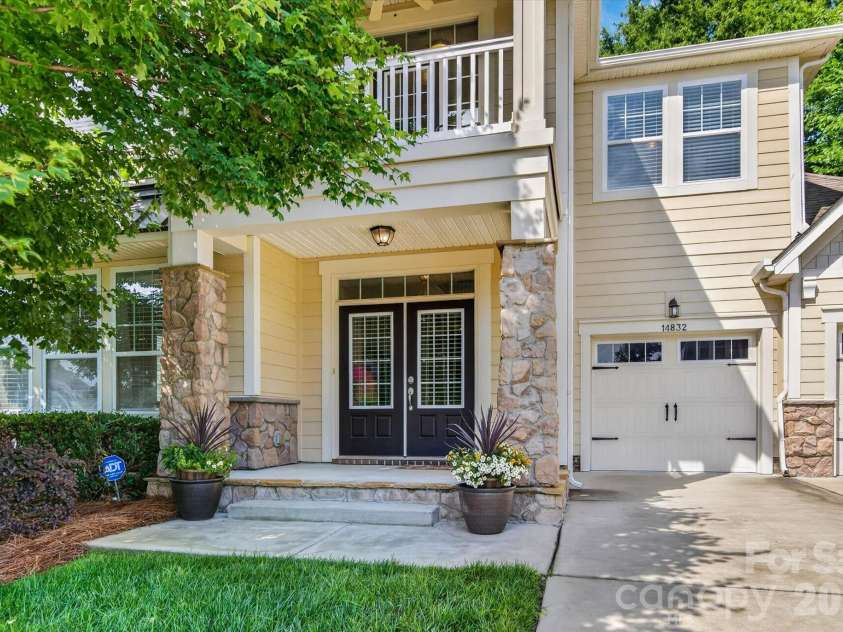 14832 Long Iron Drive, Huntersville, NC 28078.  MLS# CAR4388214, YatesRealty ID 4069. 