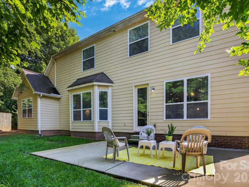 14832 Long Iron Drive, Huntersville, NC 28078.  MLS# CAR4388214, YatesRealty ID 4069. Backyard