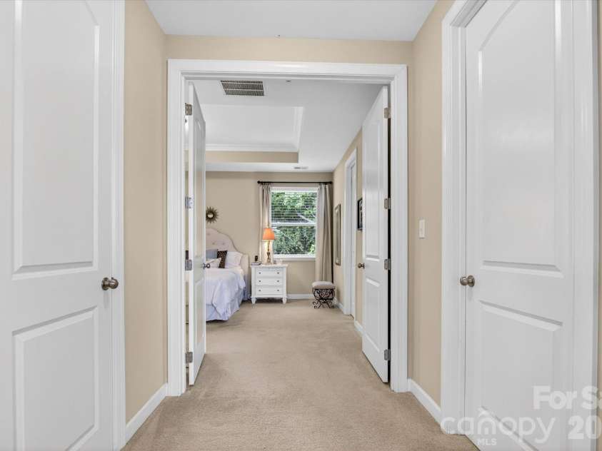 14832 Long Iron Drive, Huntersville, NC 28078.  MLS# CAR4388214, YatesRealty ID 4069. Entry to Primary