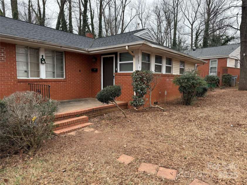 3103 Minnesota Road, Charlotte, NC 28208.  MLS# CAR4216788, YatesRealty ID 4069. 