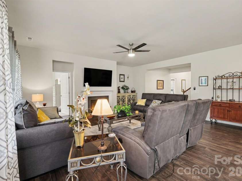 286 Heatherland Drive, Rock Hill, SC 29732.  MLS# CAR4408088, YatesRealty ID 40690. 