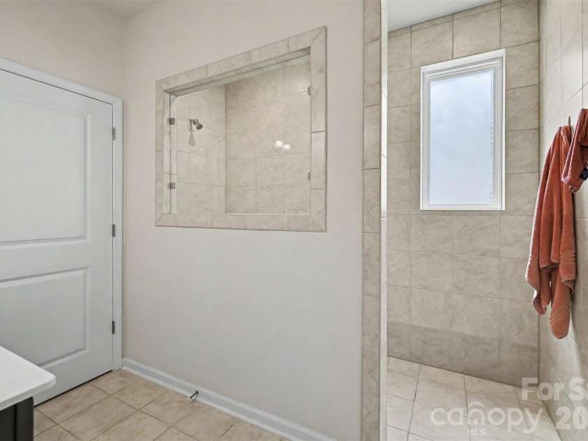 286 Heatherland Drive, Rock Hill, SC 29732.  MLS# CAR4408088, YatesRealty ID 40690. 