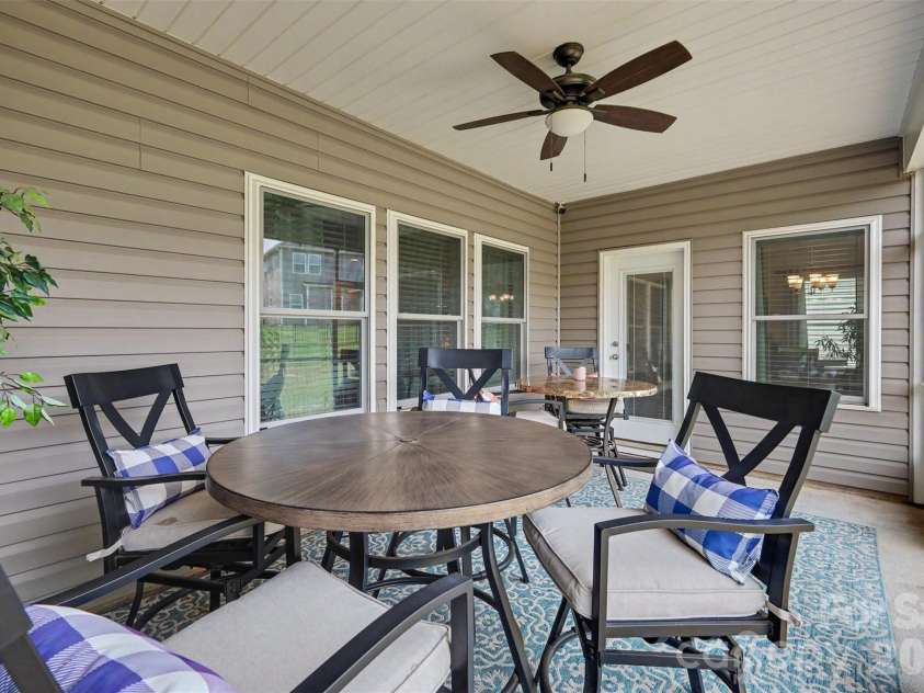 286 Heatherland Drive, Rock Hill, SC 29732.  MLS# CAR4408088, YatesRealty ID 40690. 