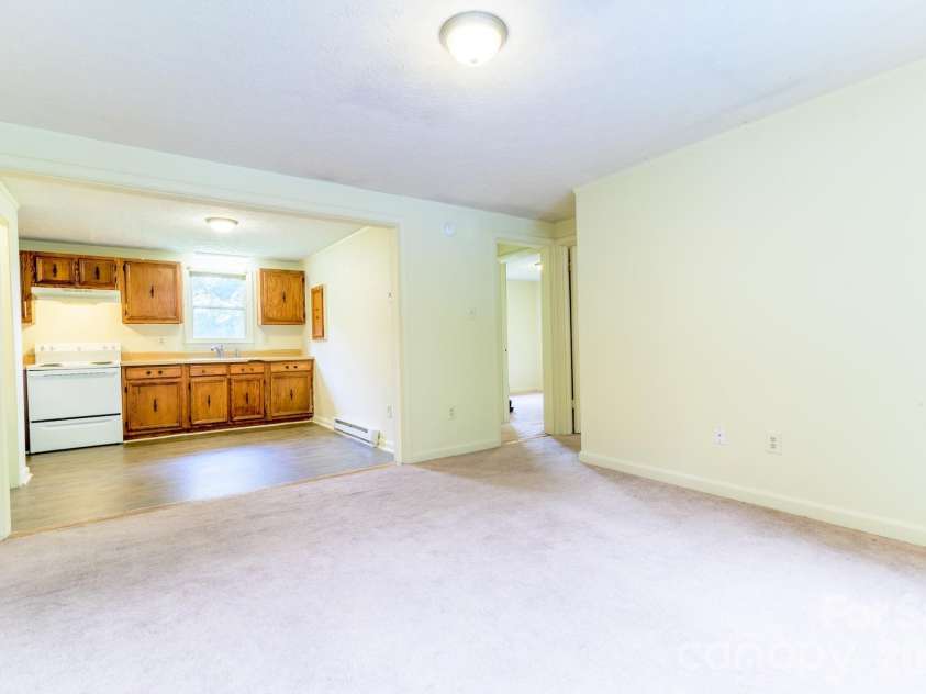 157 Stoneybrook Court, Boone, NC 28607.  MLS# CAR4410146, YatesRealty ID 40694. 