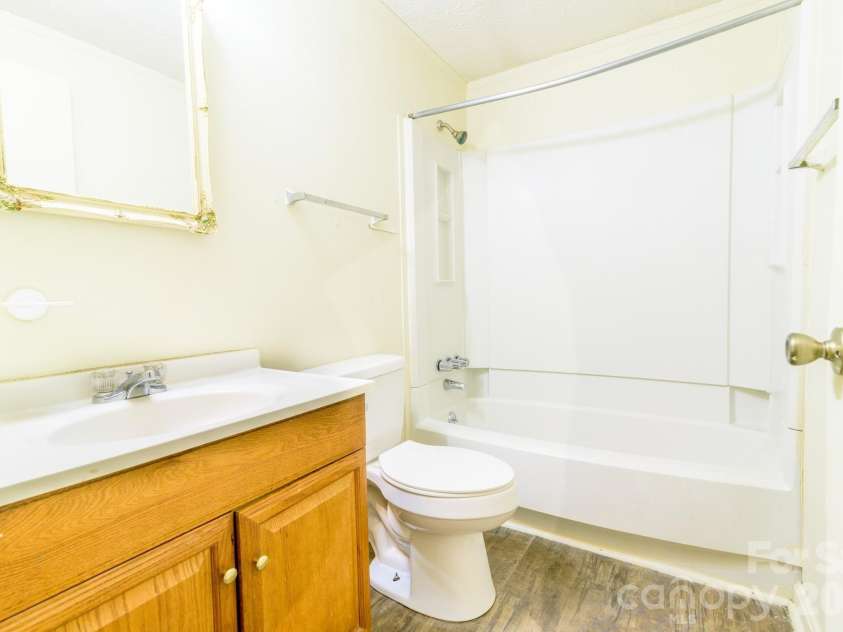 157 Stoneybrook Court, Boone, NC 28607.  MLS# CAR4410146, YatesRealty ID 40694. 