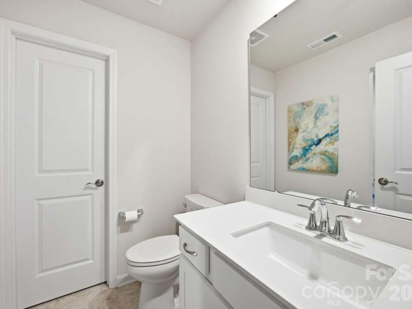 1125 Lookout Shoals Drive, Fort Mill, SC 29715.  MLS# CAR4400427, YatesRealty ID 40697. 