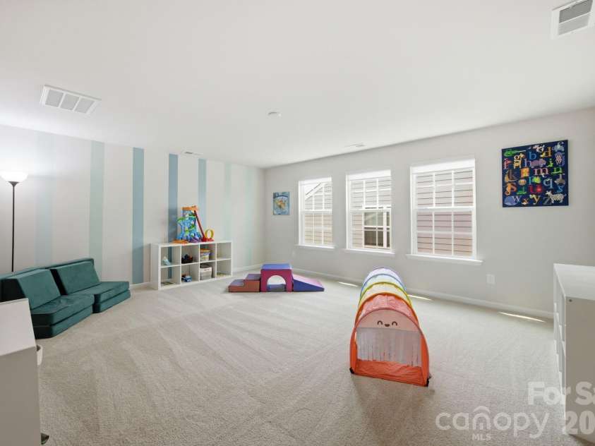 1125 Lookout Shoals Drive, Fort Mill, SC 29715.  MLS# CAR4400427, YatesRealty ID 40697. 
