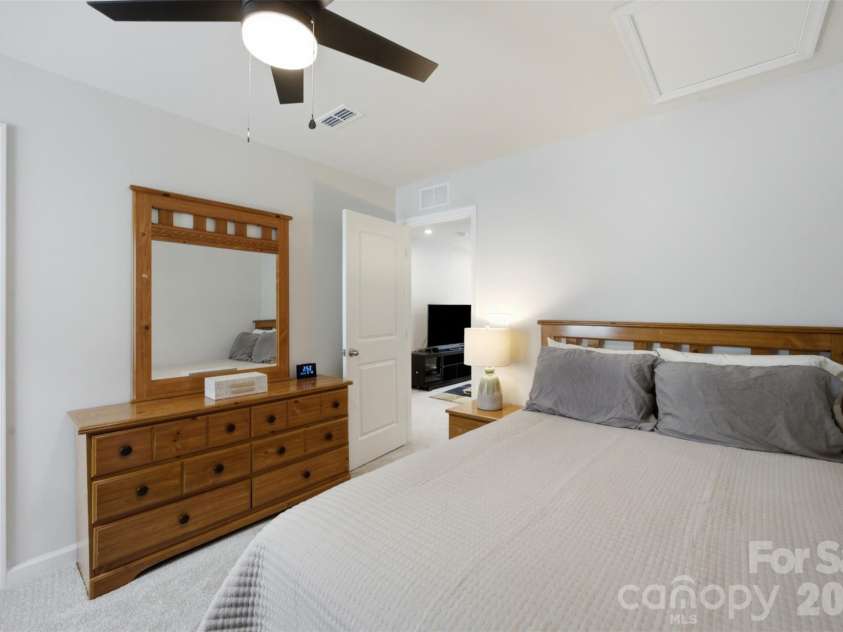 1705 Gutter Branch Drive, Charlotte, NC 28216.  MLS# CAR4404002, YatesRealty ID 40698. Bedroom 2