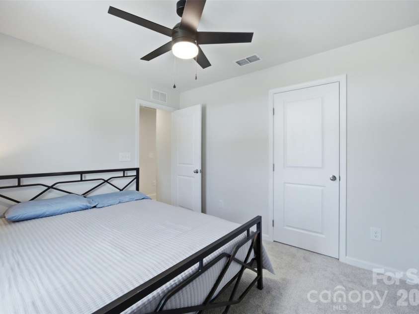 1705 Gutter Branch Drive, Charlotte, NC 28216.  MLS# CAR4404002, YatesRealty ID 40698. Bedroom 4