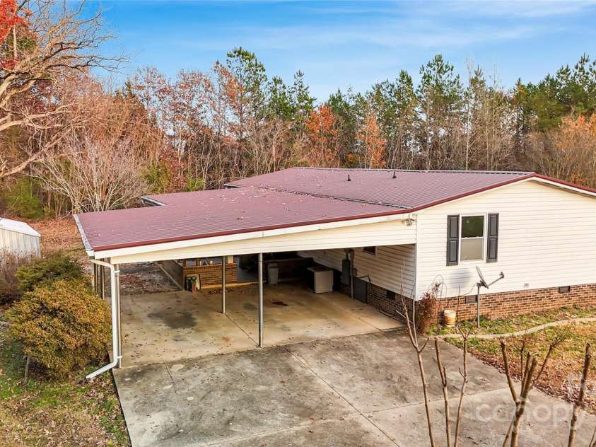435 Moose Club Road, Statesville, NC 28677.  MLS# CAR4324965, YatesRealty ID 407. 