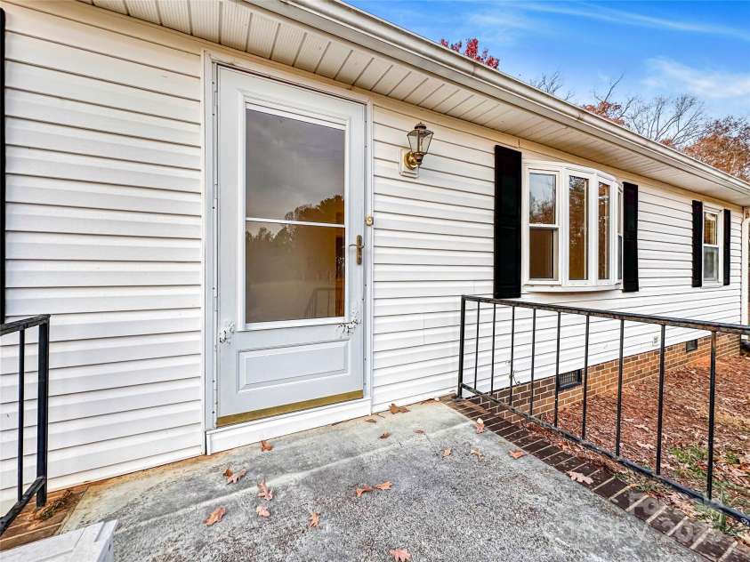 435 Moose Club Road, Statesville, NC 28677.  MLS# CAR4324965, YatesRealty ID 407. 