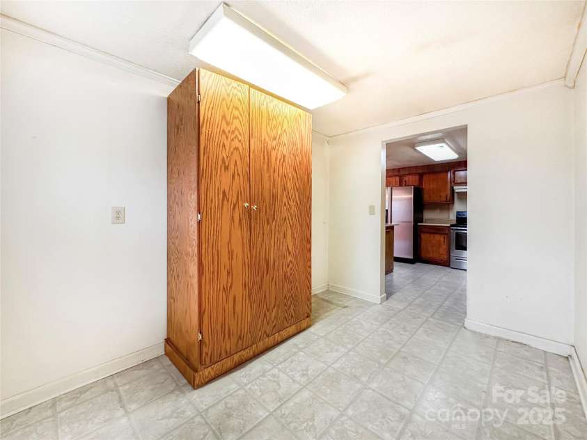 435 Moose Club Road, Statesville, NC 28677.  MLS# CAR4324965, YatesRealty ID 407. 