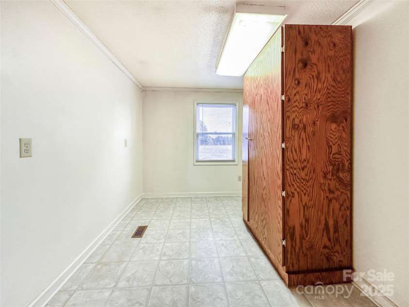 435 Moose Club Road, Statesville, NC 28677.  MLS# CAR4324965, YatesRealty ID 407. 