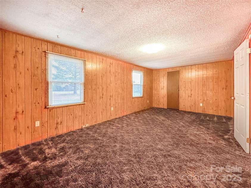 435 Moose Club Road, Statesville, NC 28677.  MLS# CAR4324965, YatesRealty ID 407. 