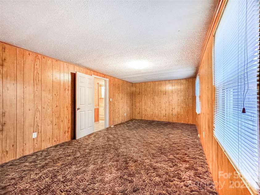 435 Moose Club Road, Statesville, NC 28677.  MLS# CAR4324965, YatesRealty ID 407. 