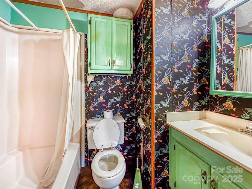 435 Moose Club Road, Statesville, NC 28677.  MLS# CAR4324965, YatesRealty ID 407. 