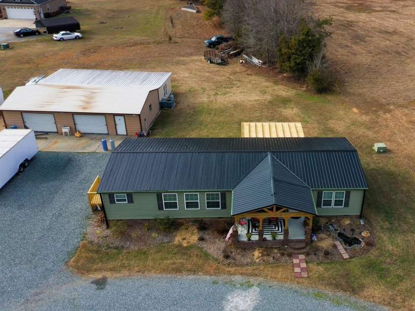 640 Perryman Road, Lexington, NC 27295.  MLS# CAR4341487, YatesRealty ID 4070. 