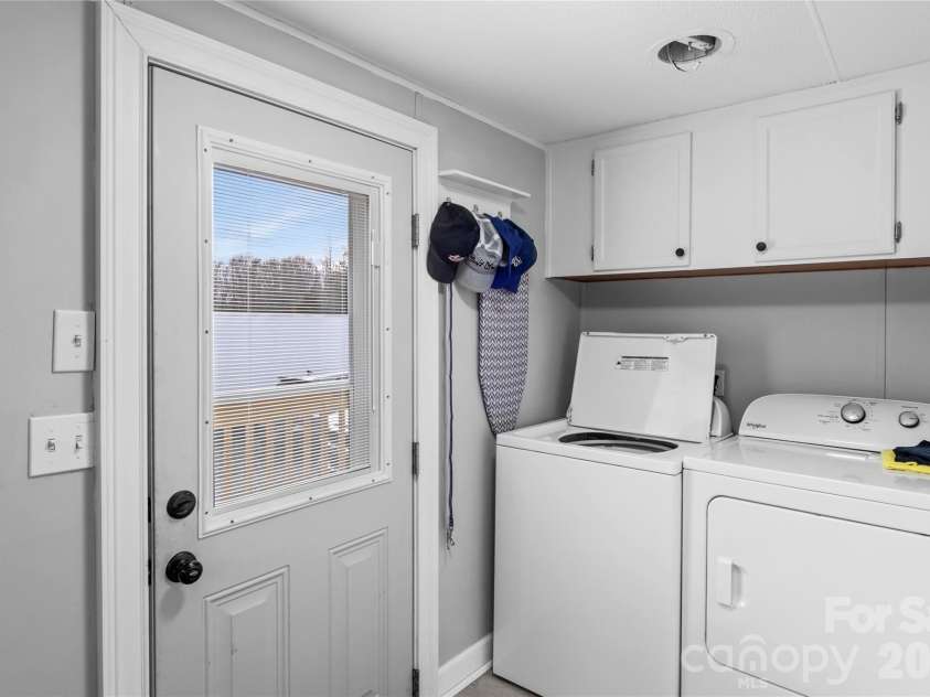 640 Perryman Road, Lexington, NC 27295.  MLS# CAR4341487, YatesRealty ID 4070. 