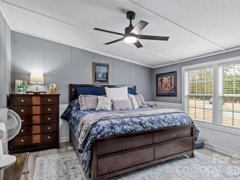 640 Perryman Road, Lexington, NC 27295.  MLS# CAR4341487, YatesRealty ID 4070. 