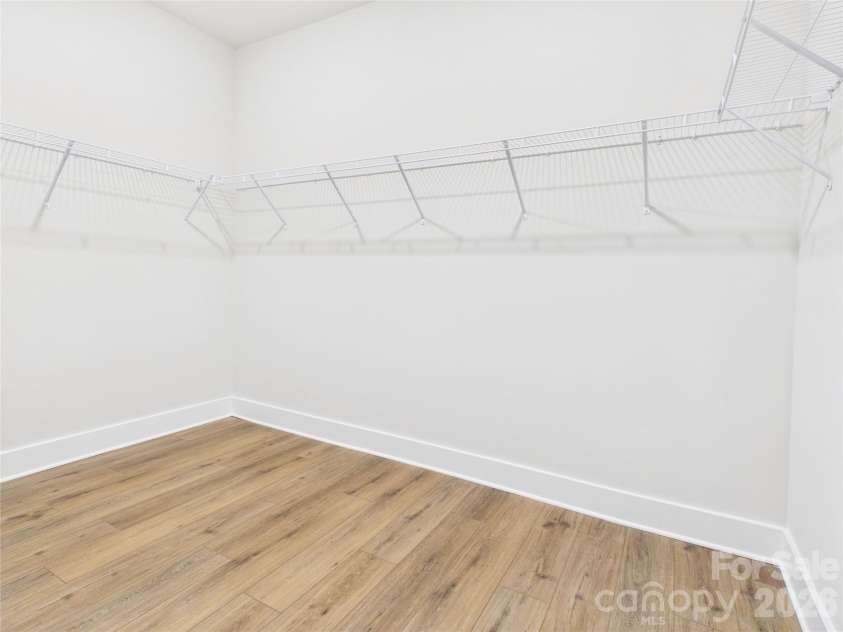 1065 Rolling Meadows Drive, Mooresville, NC 28115.  MLS# CAR4403382, YatesRealty ID 40700. 