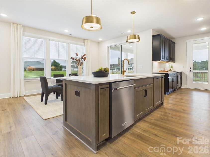 1065 Rolling Meadows Drive, Mooresville, NC 28115.  MLS# CAR4403382, YatesRealty ID 40700. 