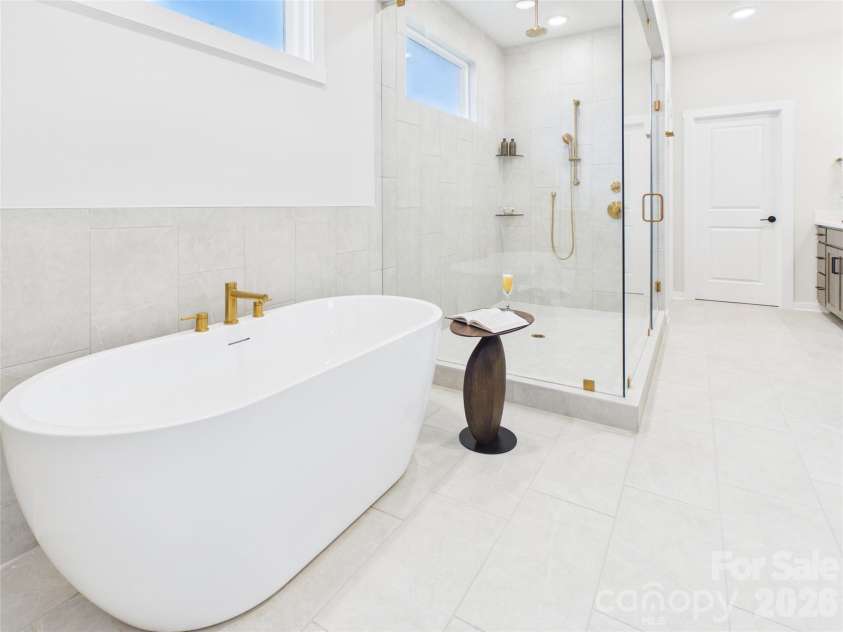 1065 Rolling Meadows Drive, Mooresville, NC 28115.  MLS# CAR4403382, YatesRealty ID 40700. 