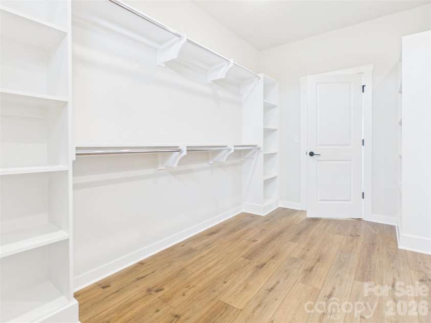 1065 Rolling Meadows Drive, Mooresville, NC 28115.  MLS# CAR4403382, YatesRealty ID 40700. 